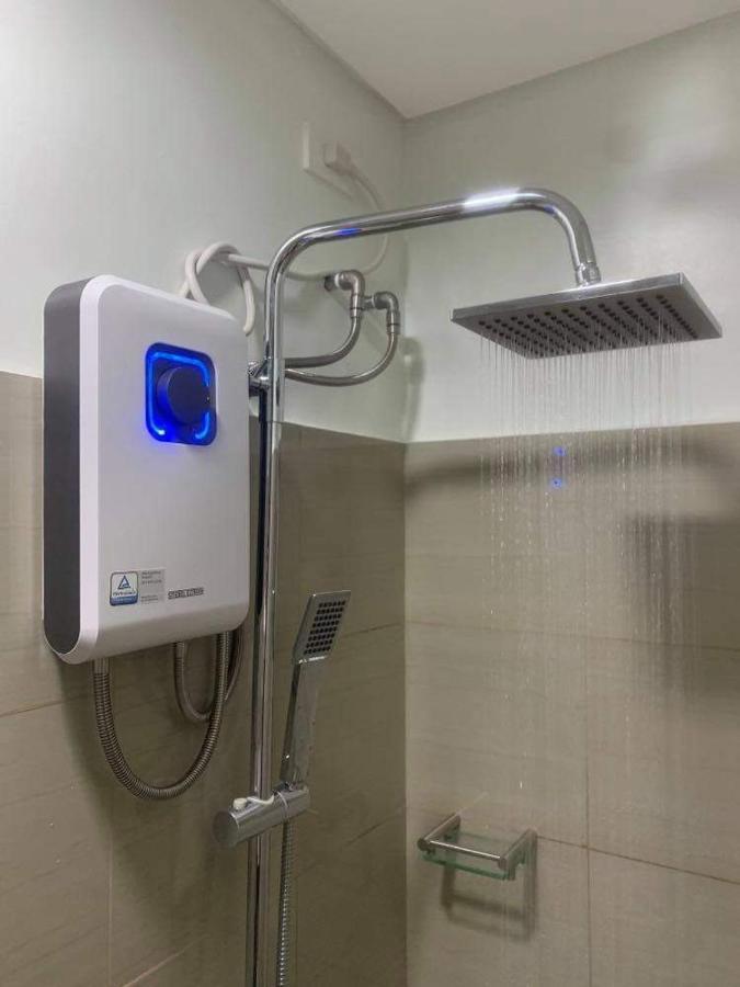 Staycation Shore 2 Moa Pasay مانيلا المظهر الخارجي الصورة